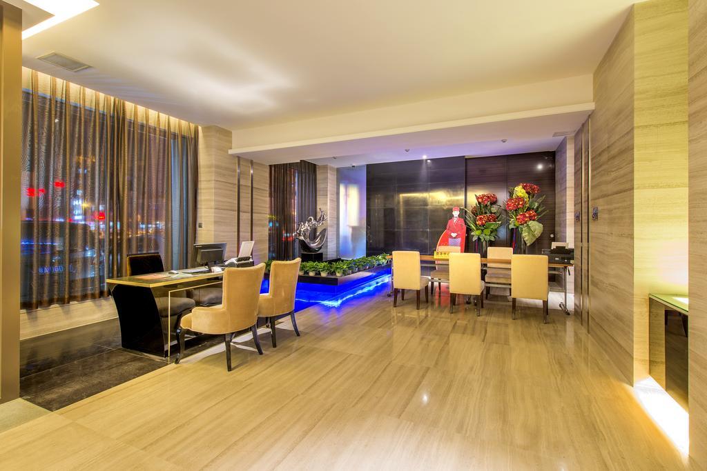 Longda Hotel Changchun Buitenkant foto